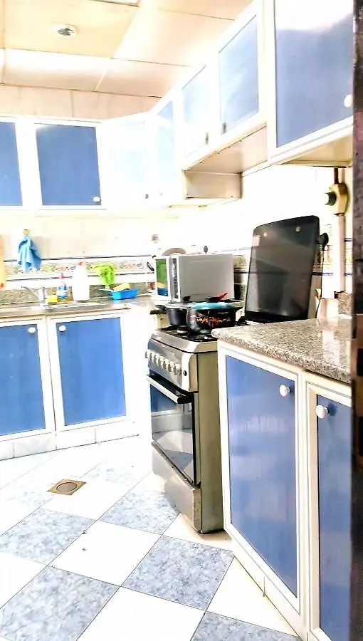 Homestay Ms. Zhang Apartment Abu Dhabi